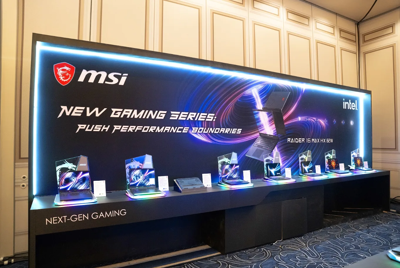Ilustrasi perkembangan teknologi gaming terbaru dengan AI, cloud gaming, dan perangkat gaming canggih 2026