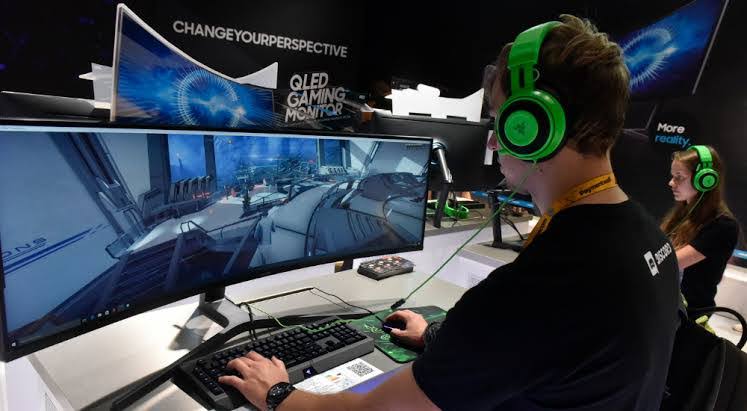 Game online dengan suasana gaming digital dan komunitas pemain